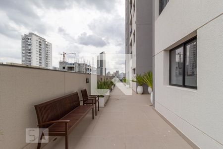 Apartamento à venda com 50m², 2 quartos e 1 vaga Apartamento à venda com 50m², 2 quartos e 1 vagaHall