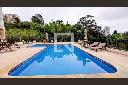 Apartamento à venda com 107m², 3 quartos e 3 vagasÁrea comum - Piscina