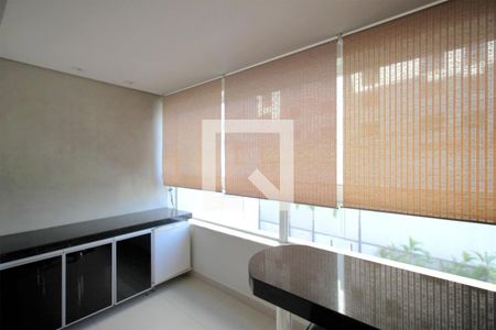 Varanda coberta de apartamento para alugar com 3 quartos, 100m² em Sion, Belo Horizonte