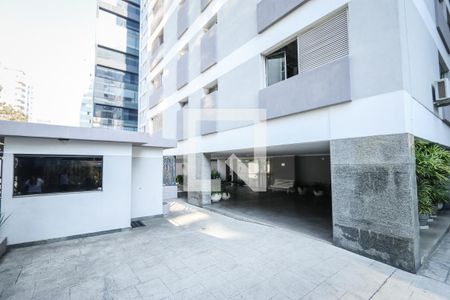 Apartamento à venda com 150m², 3 quartos e 1 vaga Apartamento à venda com 150m², 3 quartos e 1 vagaPortaria