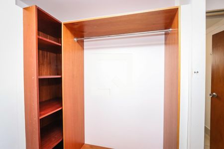 Apartamento à venda com 150m², 3 quartos e 1 vaga Apartamento à venda com 150m², 3 quartos e 1 vagaCloset da Suite