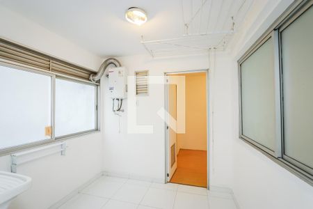 Apartamento à venda com 150m², 3 quartos e 1 vaga Apartamento à venda com 150m², 3 quartos e 1 vagaLavanderia