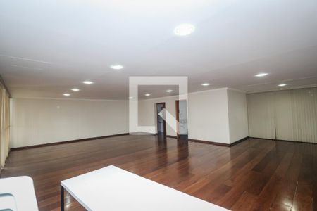 Apartamento à venda com 150m², 3 quartos e 1 vaga Apartamento à venda com 150m², 3 quartos e 1 vagaÁrea comum - Salão de festas