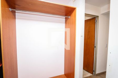 Apartamento à venda com 150m², 3 quartos e 1 vaga Apartamento à venda com 150m², 3 quartos e 1 vagaCloset da Suite