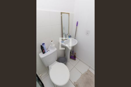 Apartamento à venda com 35m², 2 quartos e sem vaga Apartamento à venda com 35m², 2 quartos e sem vagaBanheiro