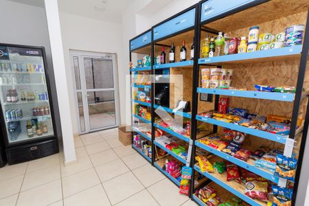 Apartamento à venda com 35m², 2 quartos e sem vaga Apartamento à venda com 35m², 2 quartos e sem vagaÁrea Comum - Mercadinho 24 horas