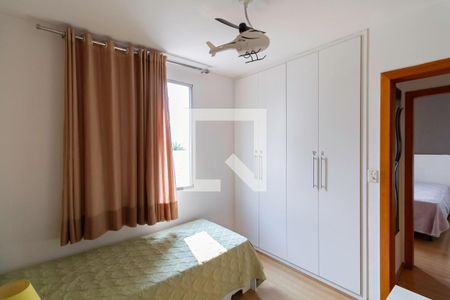 Apartamento para alugar com 96m², 3 quartos e 2 vagasQuarto 2