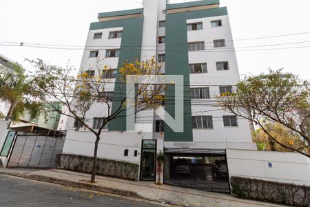 Apartamento para alugar com 96m², 3 quartos e 2 vagasFachada