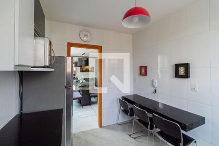 Apartamento para alugar com 96m², 3 quartos e 2 vagasCozinha