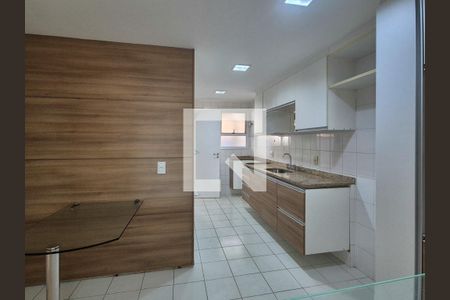 Casa de condomínio para alugar com 280m², 4 quartos e 3 vagas Casa de condomínio para alugar com 280m², 4 quartos e 3 vagasCozinha