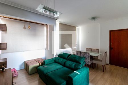 Sala de apartamento para alugar com 2 quartos, 70m² em Itamarati, Belo Horizonte