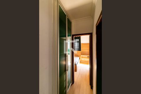 Apartamento para alugar com 70m², 2 quartos e 1 vagaCloset