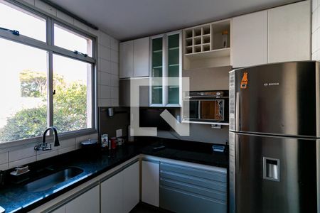 Apartamento para alugar com 70m², 2 quartos e 1 vagaCozinha