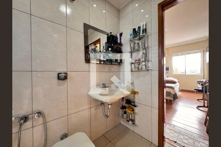 Apartamento à venda com 140m², 3 quartos e 1 vagaBanheiro da Suíte