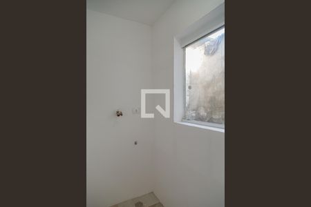 Casa para alugar com 70m², 2 quartos e sem vagaÁrea de Serviço 2