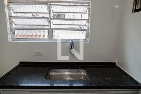 Casa para alugar com 70m², 2 quartos e sem vagaCozinha - Pia