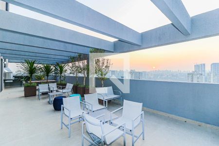 Apartamento para alugar com 38m², 1 quarto e 1 vaga Apartamento para alugar com 38m², 1 quarto e 1 vagaÁrea comum - Churrasqueira