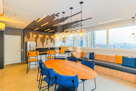 Apartamento para alugar com 38m², 1 quarto e 1 vaga Apartamento para alugar com 38m², 1 quarto e 1 vagaÁrea comum - Salão de festas