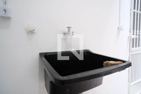 Casa para alugar com 60m², 1 quarto e sem vagaÁrea de Serviço