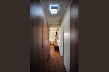 Apartamento à venda com 141m², 3 quartos e 2 vagasArmário da Suíte 1