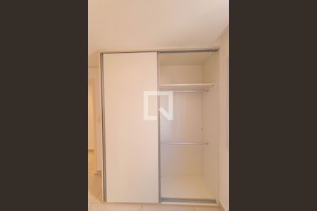 Apartamento à venda com 132m², 3 quartos e 2 vagasQuarto 01 - Armário