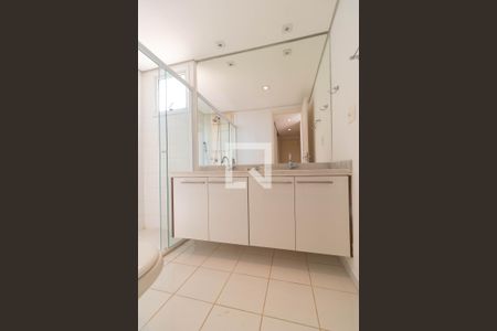 Apartamento à venda com 132m², 3 quartos e 2 vagasBanheiro da Suíte