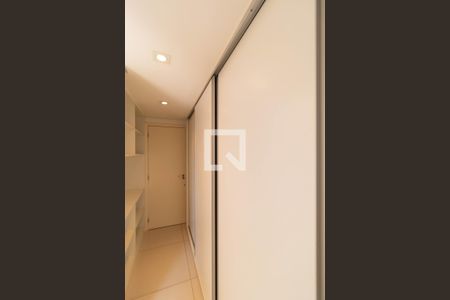 Apartamento à venda com 132m², 3 quartos e 2 vagasCloset da Suíte