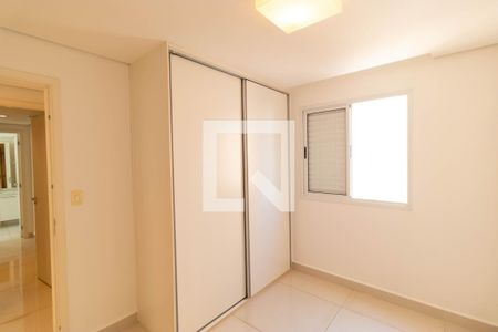 Apartamento à venda com 132m², 3 quartos e 2 vagasQuarto 01