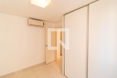 Apartamento à venda com 132m², 3 quartos e 2 vagasQuarto 01