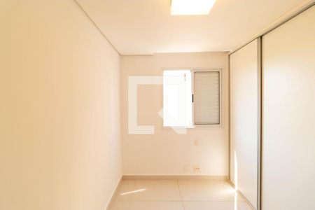 Apartamento à venda com 132m², 3 quartos e 2 vagasQuarto 02