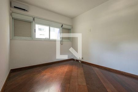 Apartamento à venda com 92m², 2 quartos e 4 vagasQuarto 2