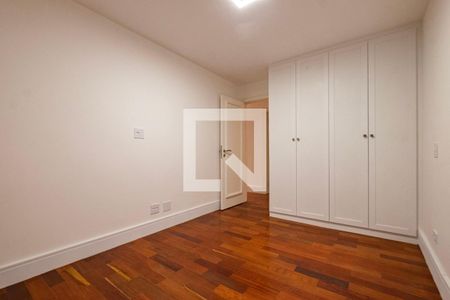 Quarto 1 de apartamento à venda com 3 quartos, 175m² em Jardim Paulista, São Paulo