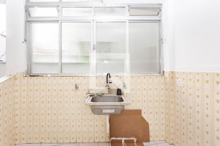 Casa à venda com 320m², 3 quartos e 3 vagasLavanderia