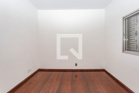 Casa à venda com 320m², 3 quartos e 3 vagasQuarto 2