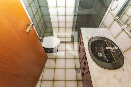 Casa à venda com 320m², 3 quartos e 3 vagasBanheiro