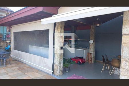 Casa à venda com 550m², 4 quartos e 12 vagas