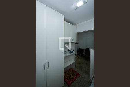 Casa à venda com 157m², 3 quartos e 2 vagasLavanderia