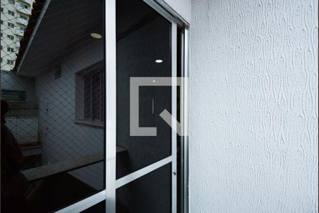 Casa à venda com 157m², 3 quartos e 2 vagassacada do quarto 3