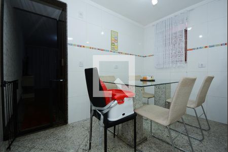 Casa à venda com 157m², 3 quartos e 2 vagasCopa