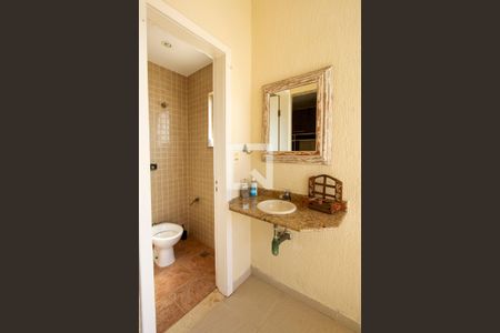 Apartamento à venda com 310m², 4 quartos e 2 vagas Apartamento à venda com 310m², 4 quartos e 2 vagasbanheiro do terraço