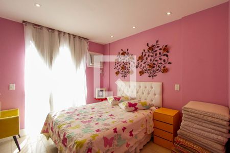 Apartamento à venda com 310m², 4 quartos e 2 vagas Apartamento à venda com 310m², 4 quartos e 2 vagasQuarto 1 suíte