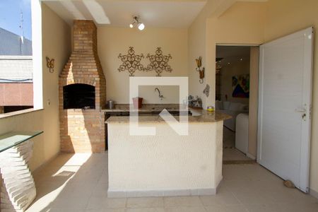 Apartamento à venda com 310m², 4 quartos e 2 vagas Apartamento à venda com 310m², 4 quartos e 2 vagasChurrasqueira do terraço