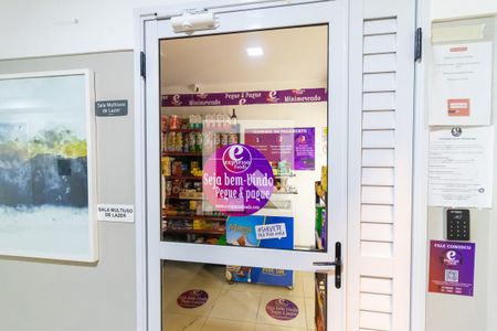 Apartamento para alugar com 40m², 2 quartos e sem vagaMercadinho 24h