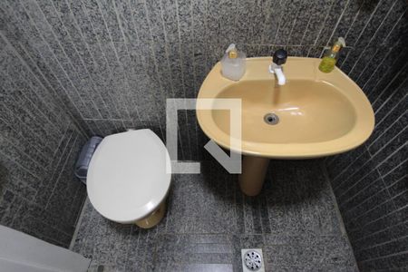 Casa à venda com 360m², 3 quartos e 3 vagasCasa 2 | Banheiro da Suite