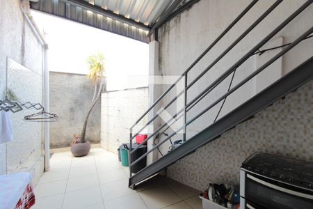 Casa à venda com 360m², 3 quartos e 3 vagasArea de Serviço