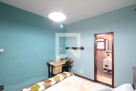 Casa à venda com 360m², 3 quartos e 3 vagasSuite