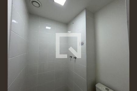 Banheiro de apartamento à venda com 1 quarto, 32m² em Vista Alegre, Rio de Janeiro