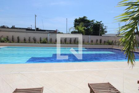 Apartamento à venda com 32m², 1 quarto e sem vagaÁrea comum - Piscina