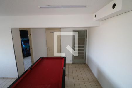 Apartamento para alugar com 55m², 3 quartos e 1 vagaÁrea comum 