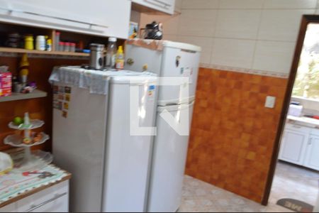 Casa de condomínio à venda com 96m², 4 quartos e 4 vagas Casa de condomínio à venda com 96m², 4 quartos e 4 vagasCozinha